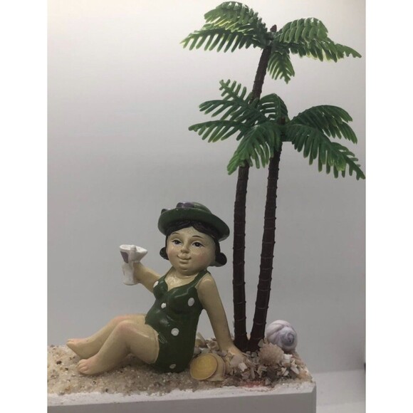 Whimsical Christmas Tanning Lady With Cocktail One Of A Kind Wood Sign - Picture 2 of 7